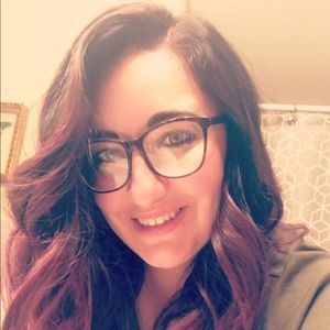 Meet your Posher, Andrea